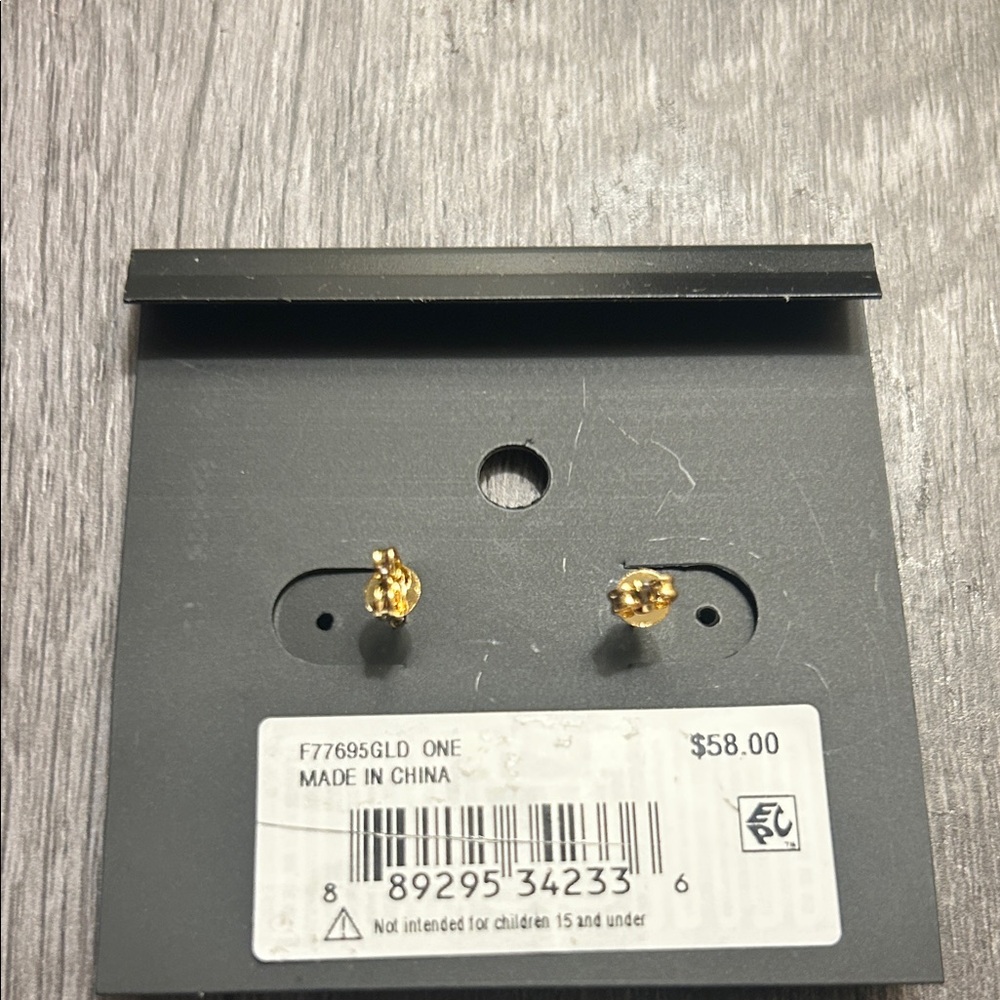 NWT Coach Gold Horse and Carriage Earrings - Picture 3 of 3